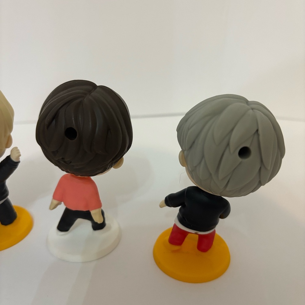 Colorful BTS McDonald’s Character Figurine Set of (6). - Picture 8 of 9